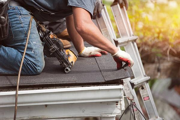 Commercial roof maintenance services Long Island