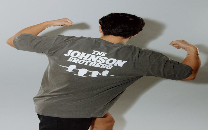 The Essential Guide to Command Modern Operations Official Merch