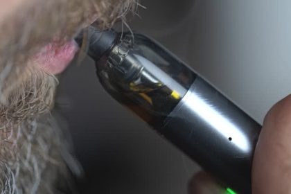 CO2 Meter for Incubator Lab Accuracy Guide